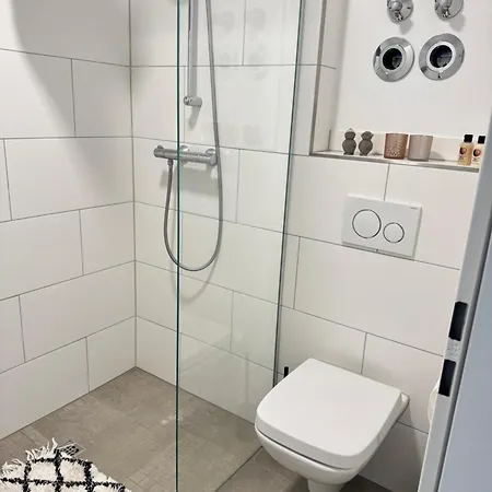 Modern Living In Stil & Naehe Zur Altstadt 아파트