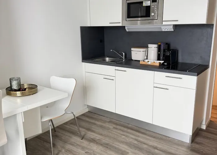 Modern Living In Stil & Naehe Zur Altstadt Dusseldorf